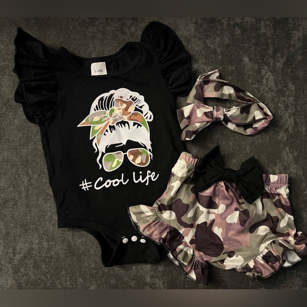Baby girl 2 piece camo outfit